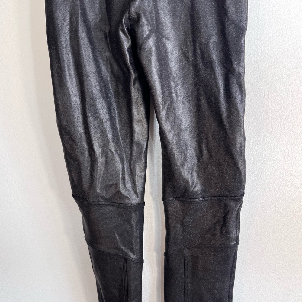 Spanx Faux Leather Tummy Shaping Moto Leggings Sz S - Picture 13 of 16